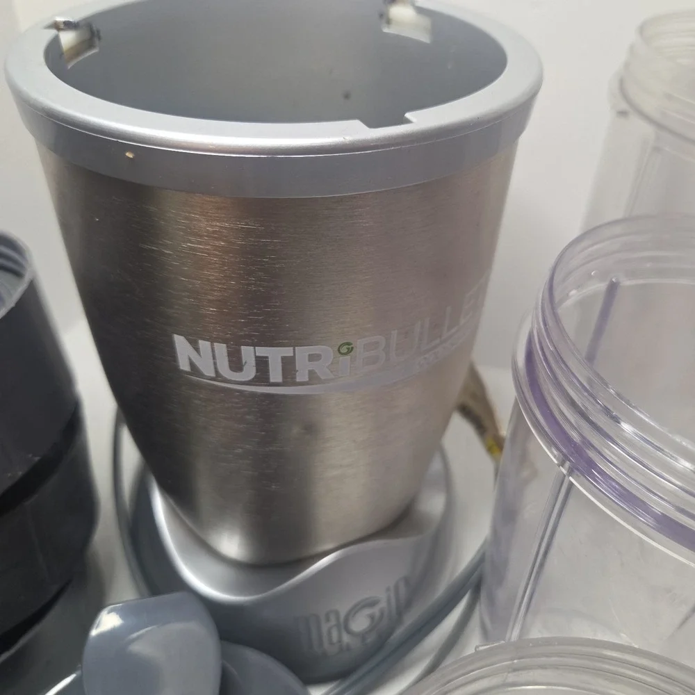 Nutribullet 900 Series 600Watt Extra Blades/Cups Tested! Works!
